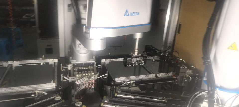 FPC工藝中的臺達機器人應用