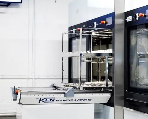 用于醫院消毒中心的機器人解決方案KEN AL10